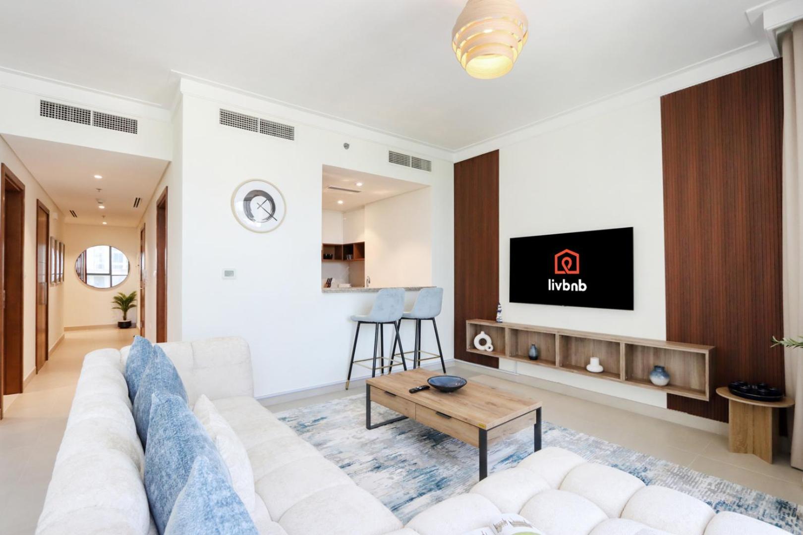 Livbnb Creekfront 2br With Skyline Views Steps To Creek Marina Apartment *