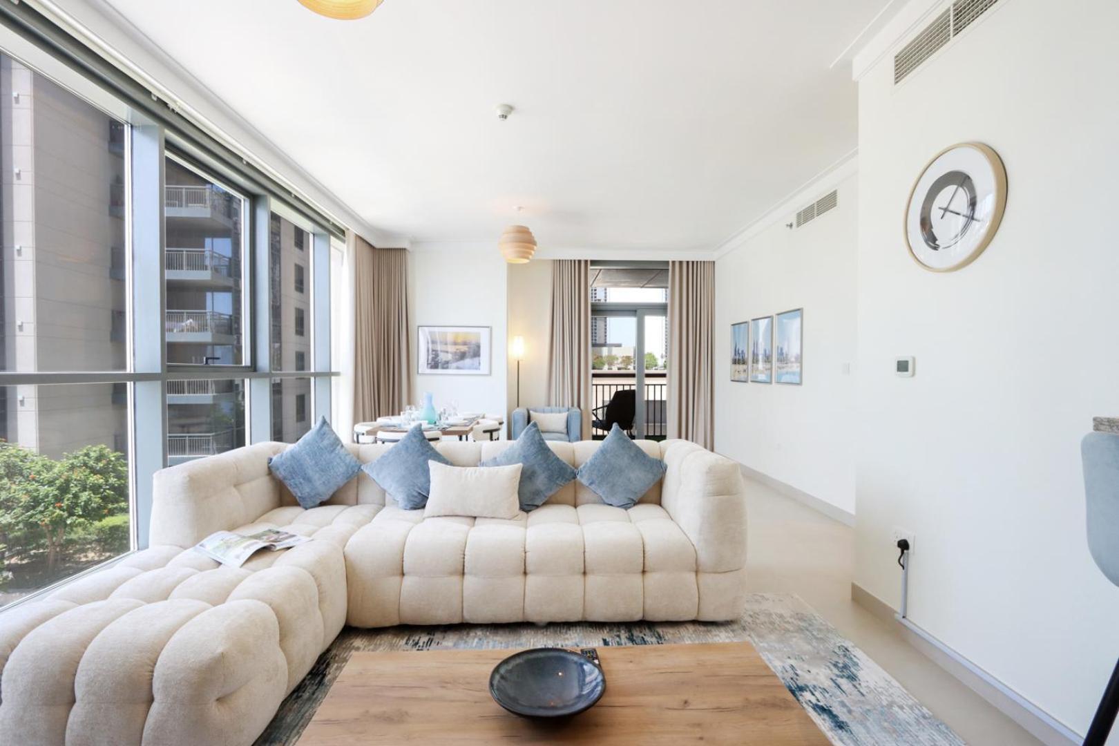 Livbnb Creekfront 2br With Skyline Views Steps To Creek Marina Apartment *